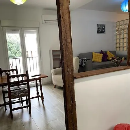 Apartment Plaza